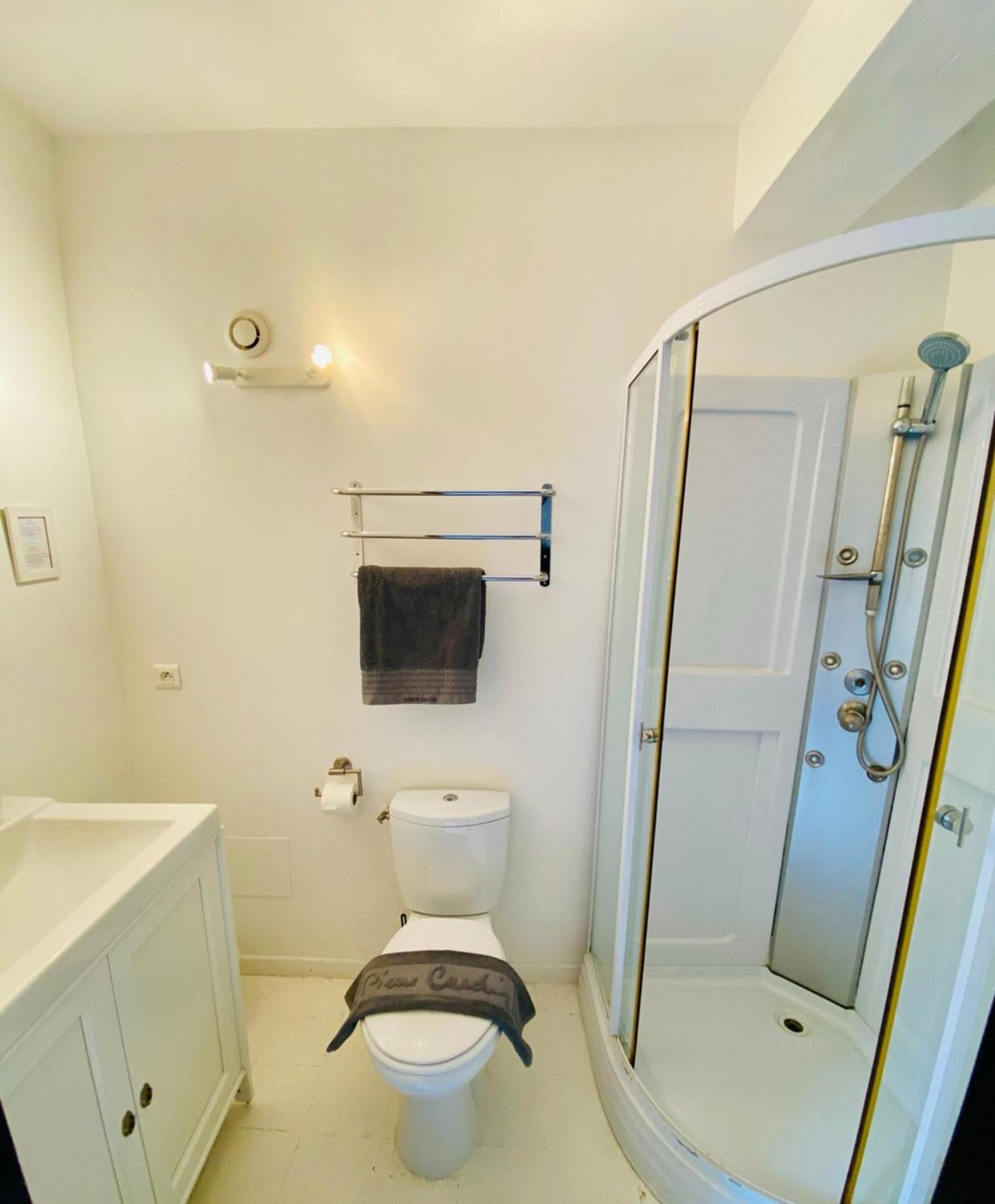 Les Chambres De La Villa Eugenie Lezignan-Corbieres Bagian luar foto