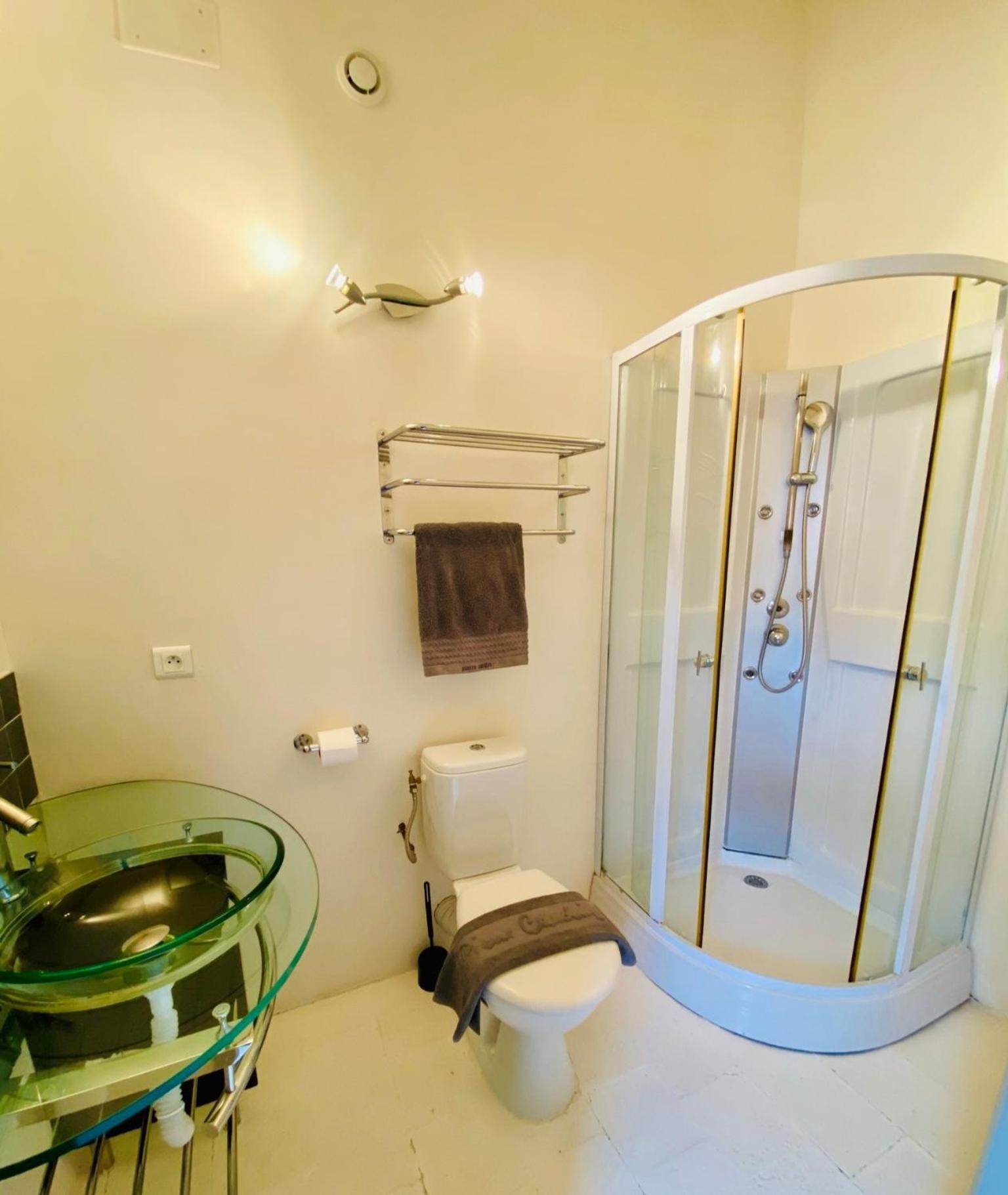 Les Chambres De La Villa Eugenie Lezignan-Corbieres Bagian luar foto